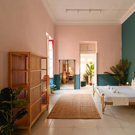 Konukevi Jungle Palazzo Senglea