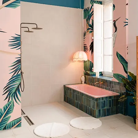 Jungle Palazzo ゲストハウス セングレア