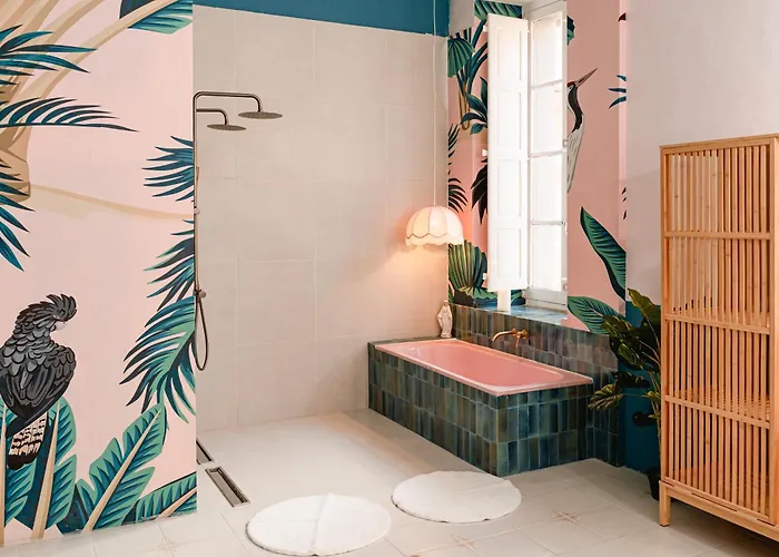 Jungle Palazzo ゲストハウス セングレア